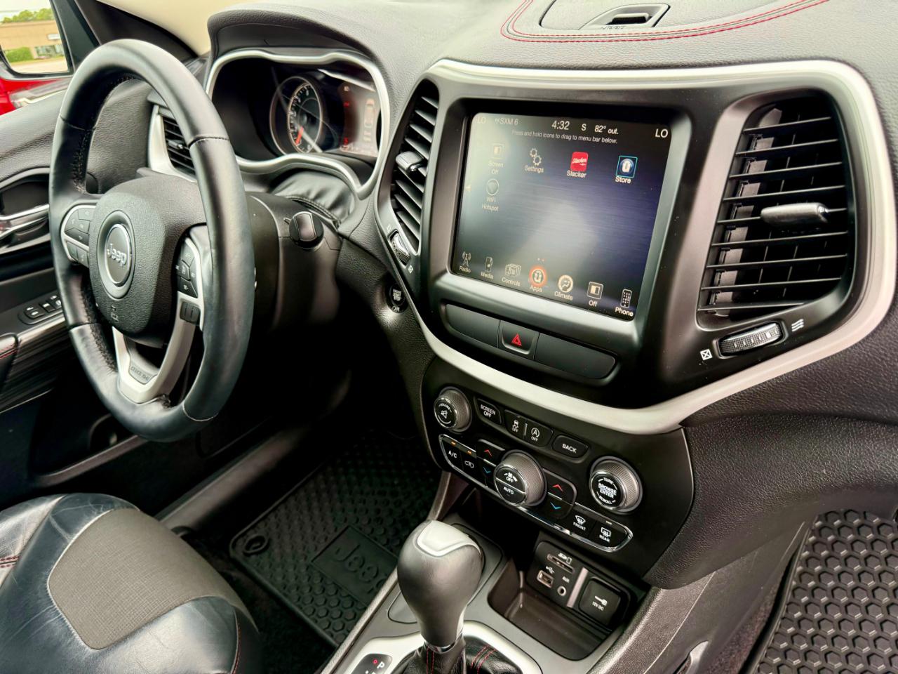 Jeep Cherokee Trailhawk 4WD 2017