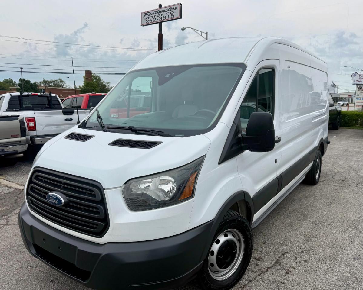 Ford Transit 250 Van Med. Roof w/Sliding Pass. 148-in. WB 2017