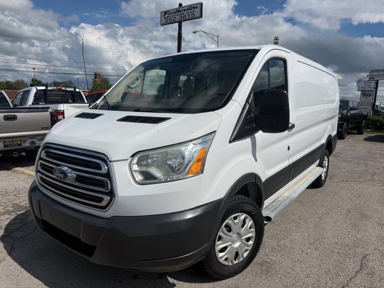 Ford Transit 250 Van Low Roof 60/40 Pass.130-in. WB 2015