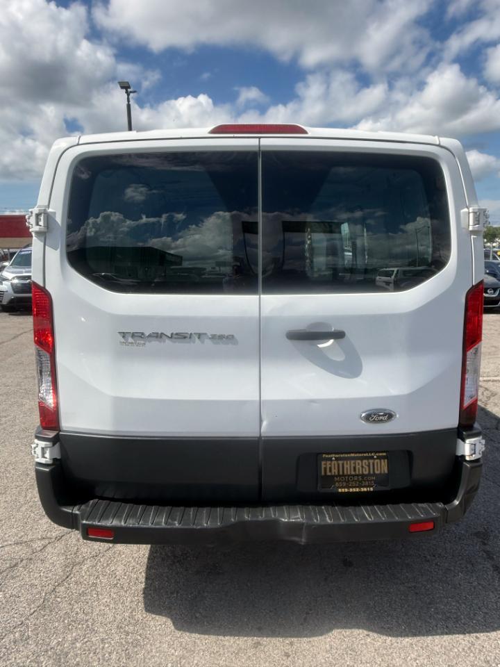 Ford Transit 250 Van Low Roof 60/40 Pass.130-in. WB 2015