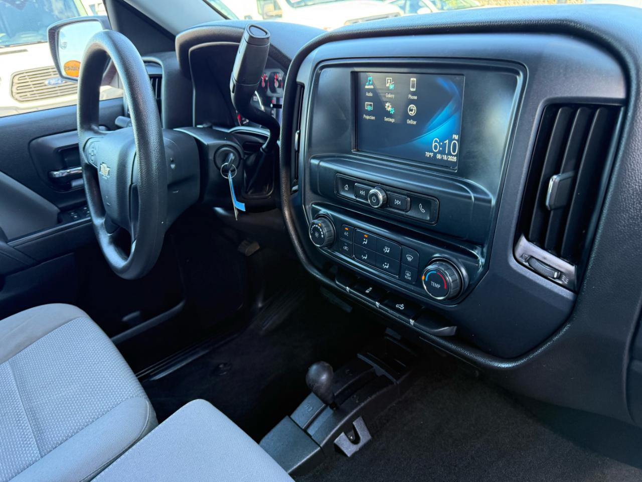 Chevrolet Silverado 1500  2018