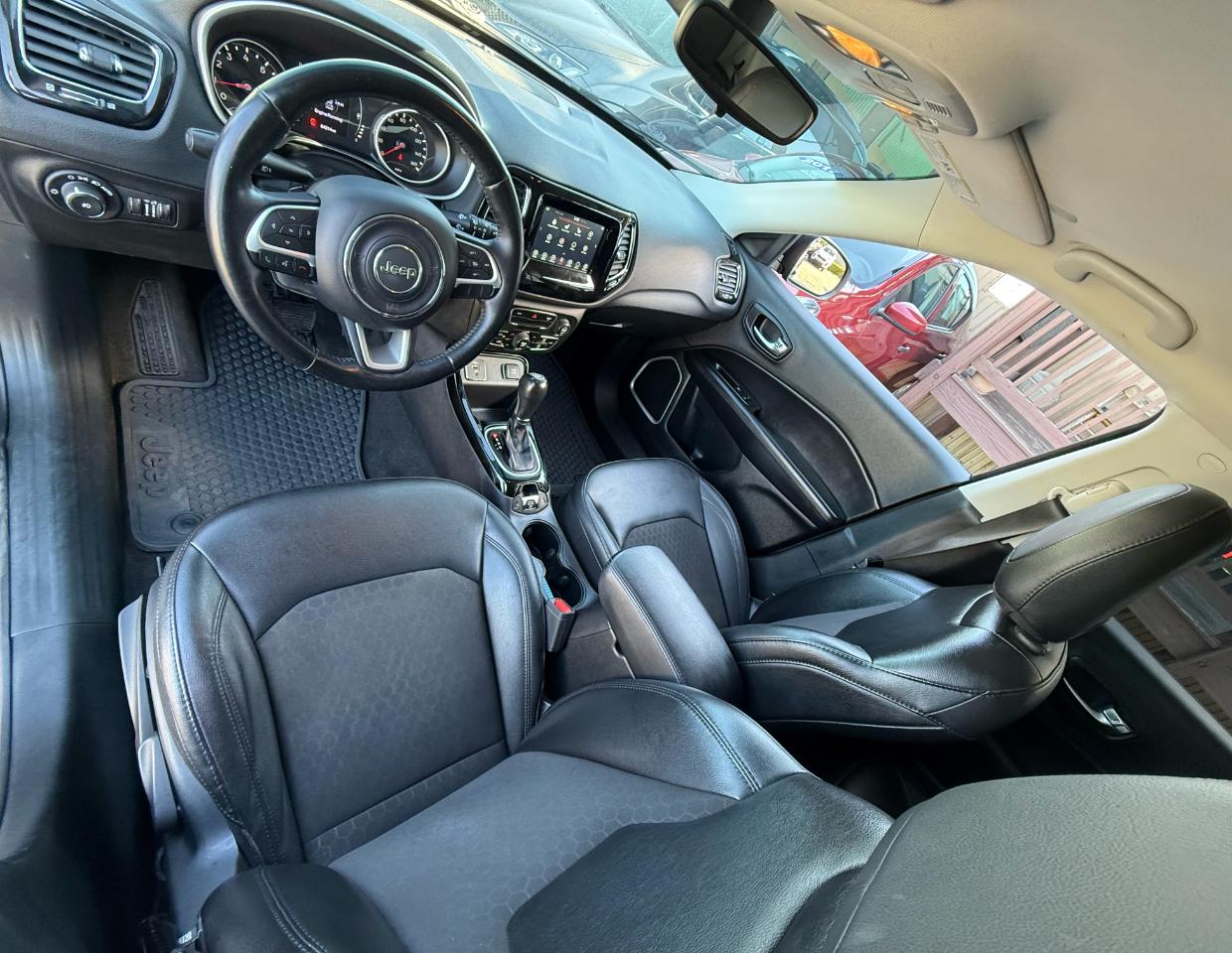 Jeep Compass Latitude FWD 2020