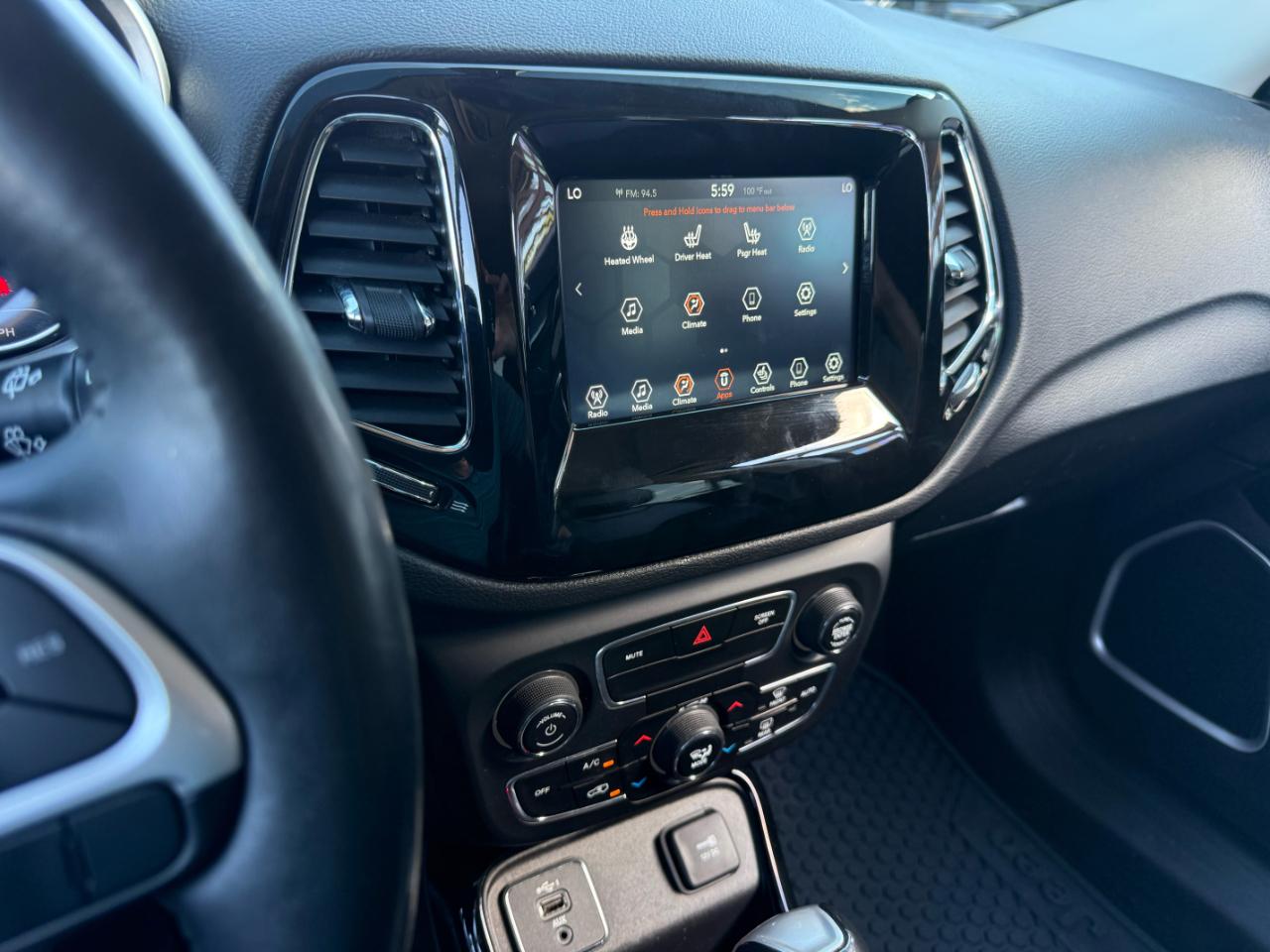 Jeep Compass Latitude FWD 2020