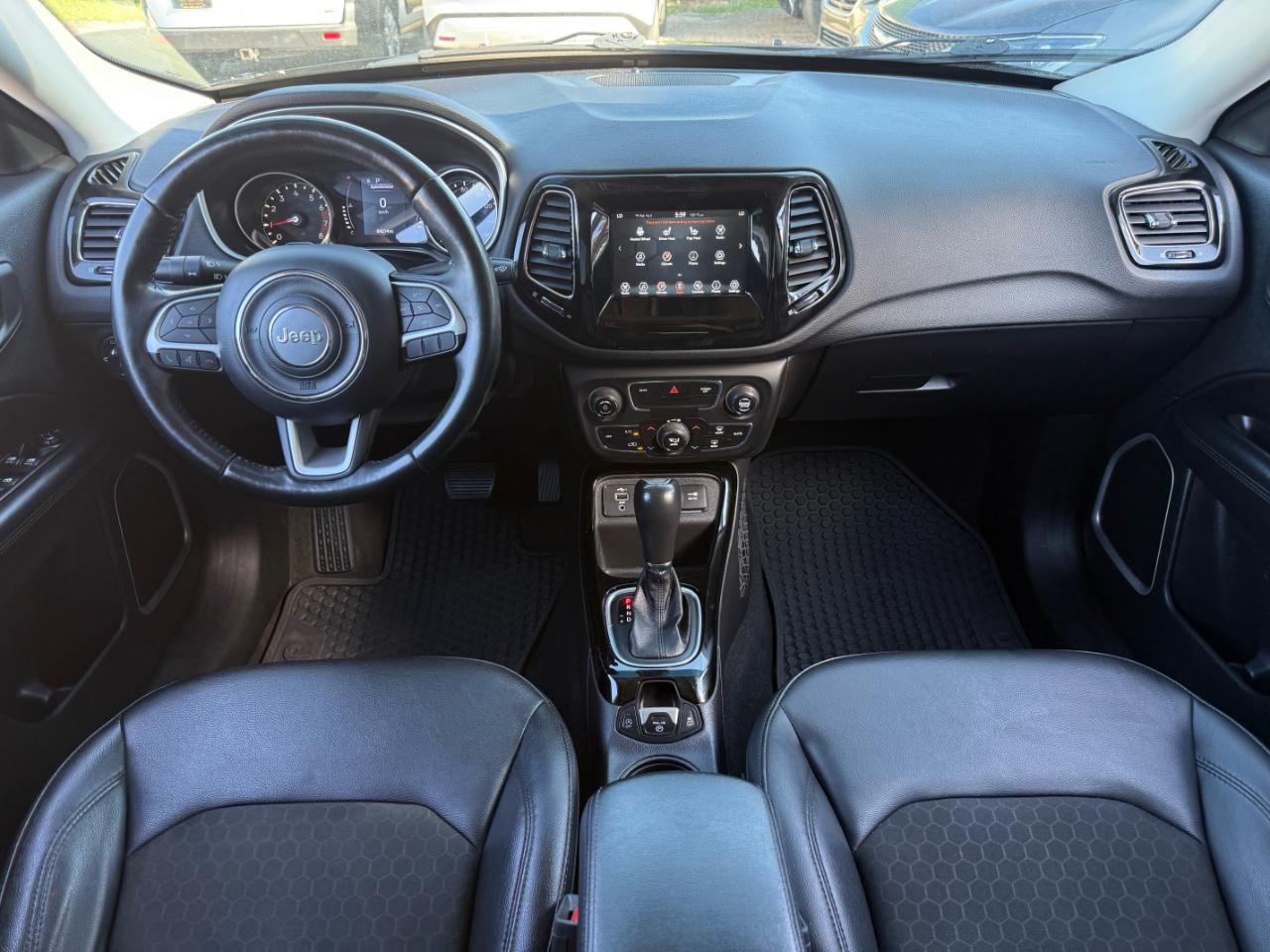 Jeep Compass Latitude FWD 2020