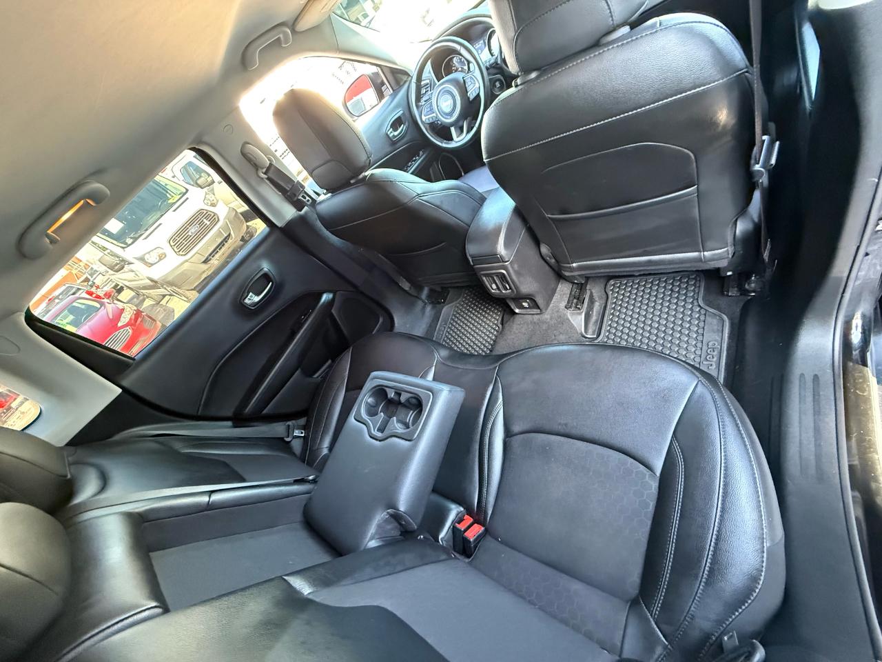 Jeep Compass Latitude FWD 2020