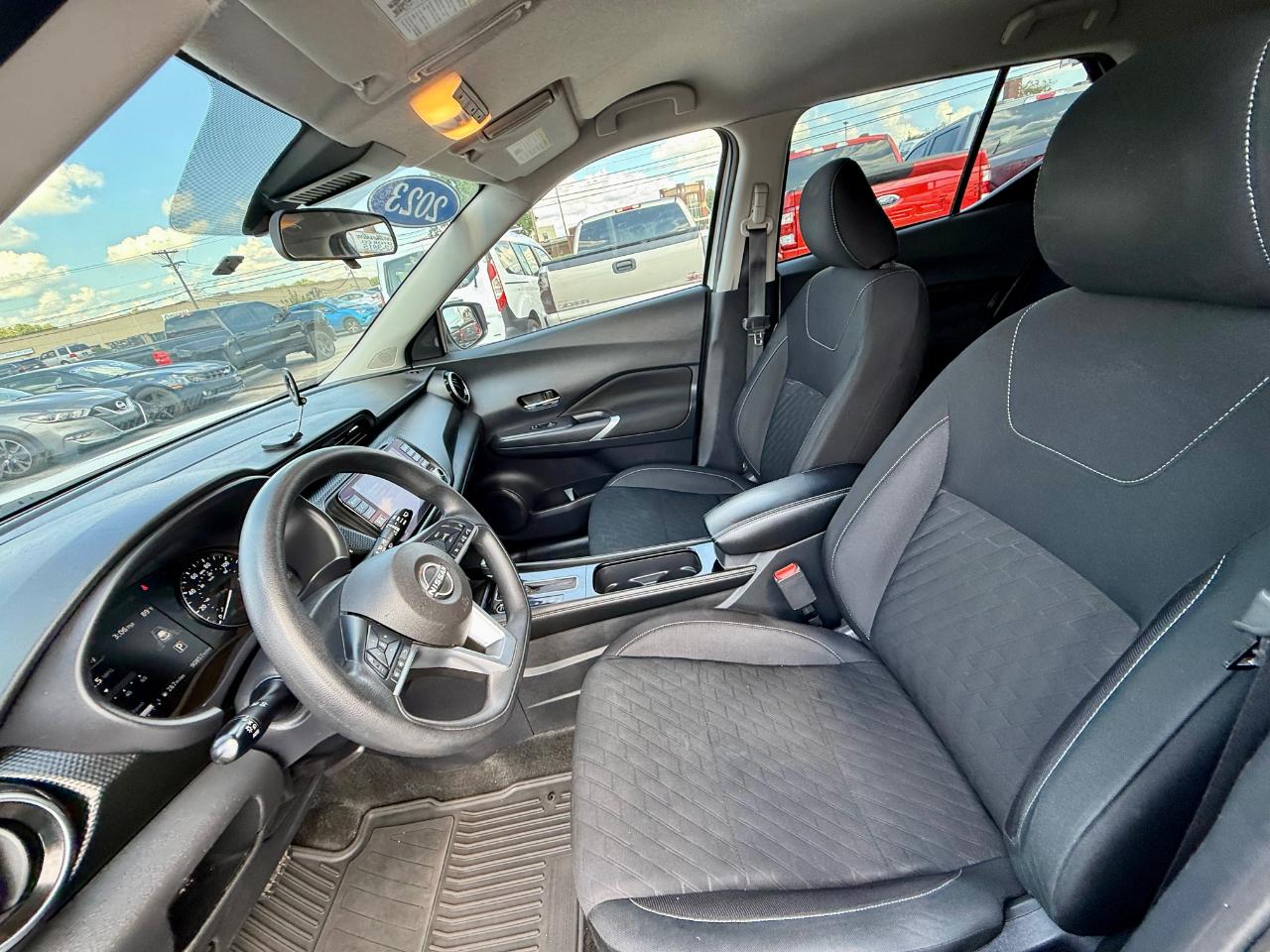 Nissan Kicks SV 2023