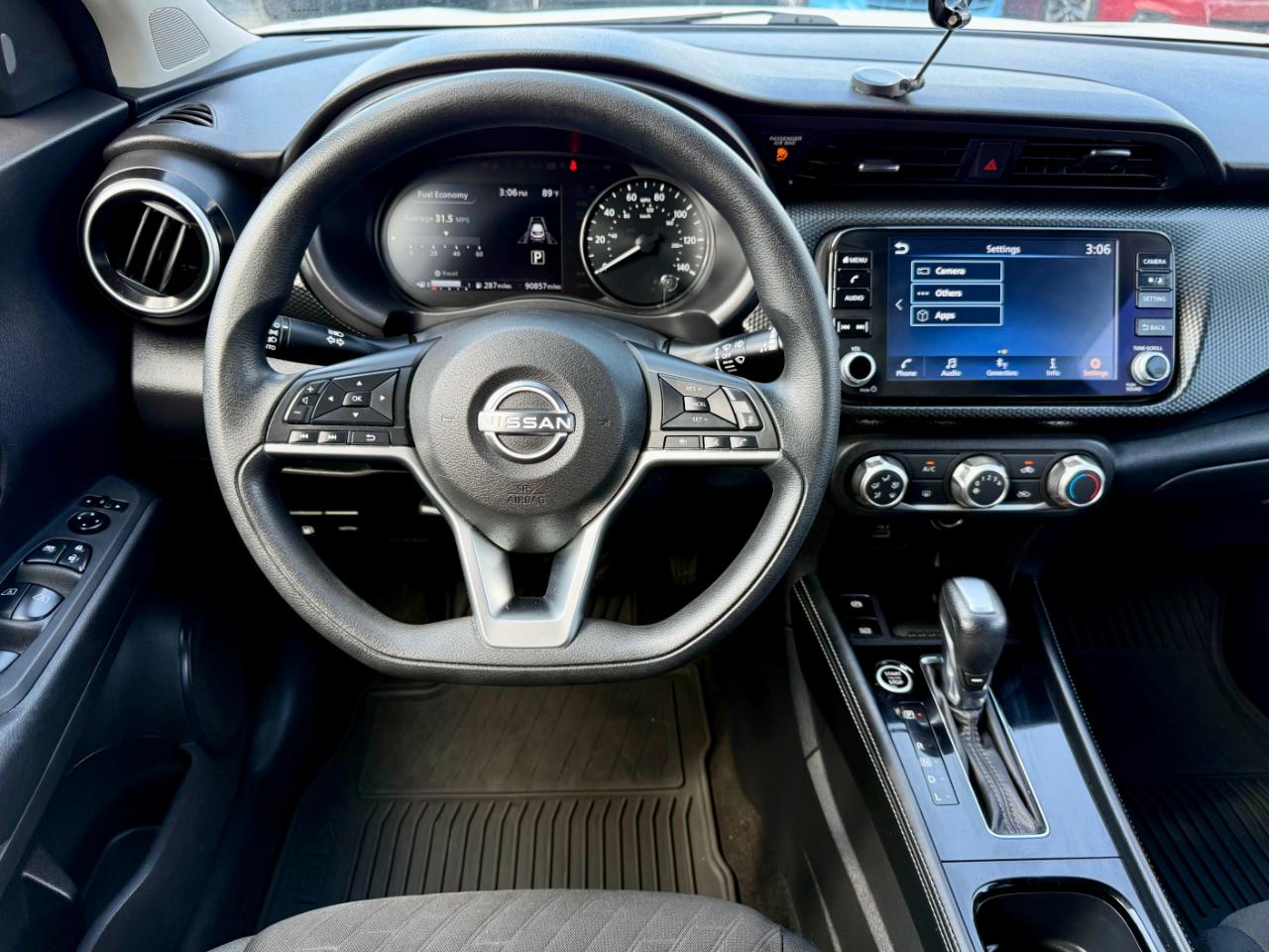 Nissan Kicks SV 2023