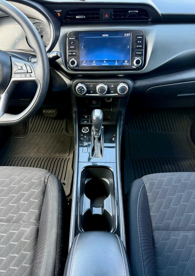 Nissan Kicks SV 2023