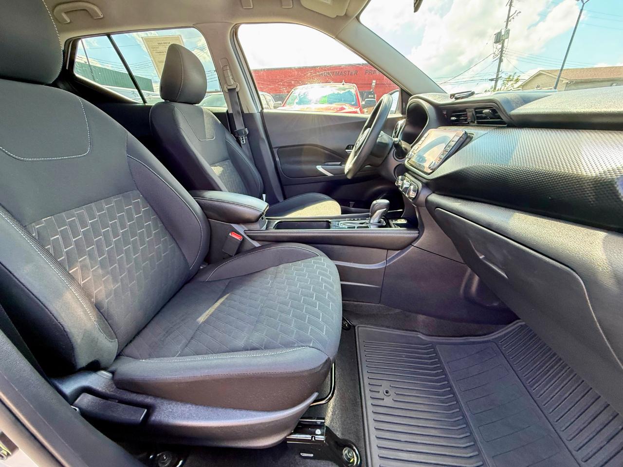 Nissan Kicks SV 2023