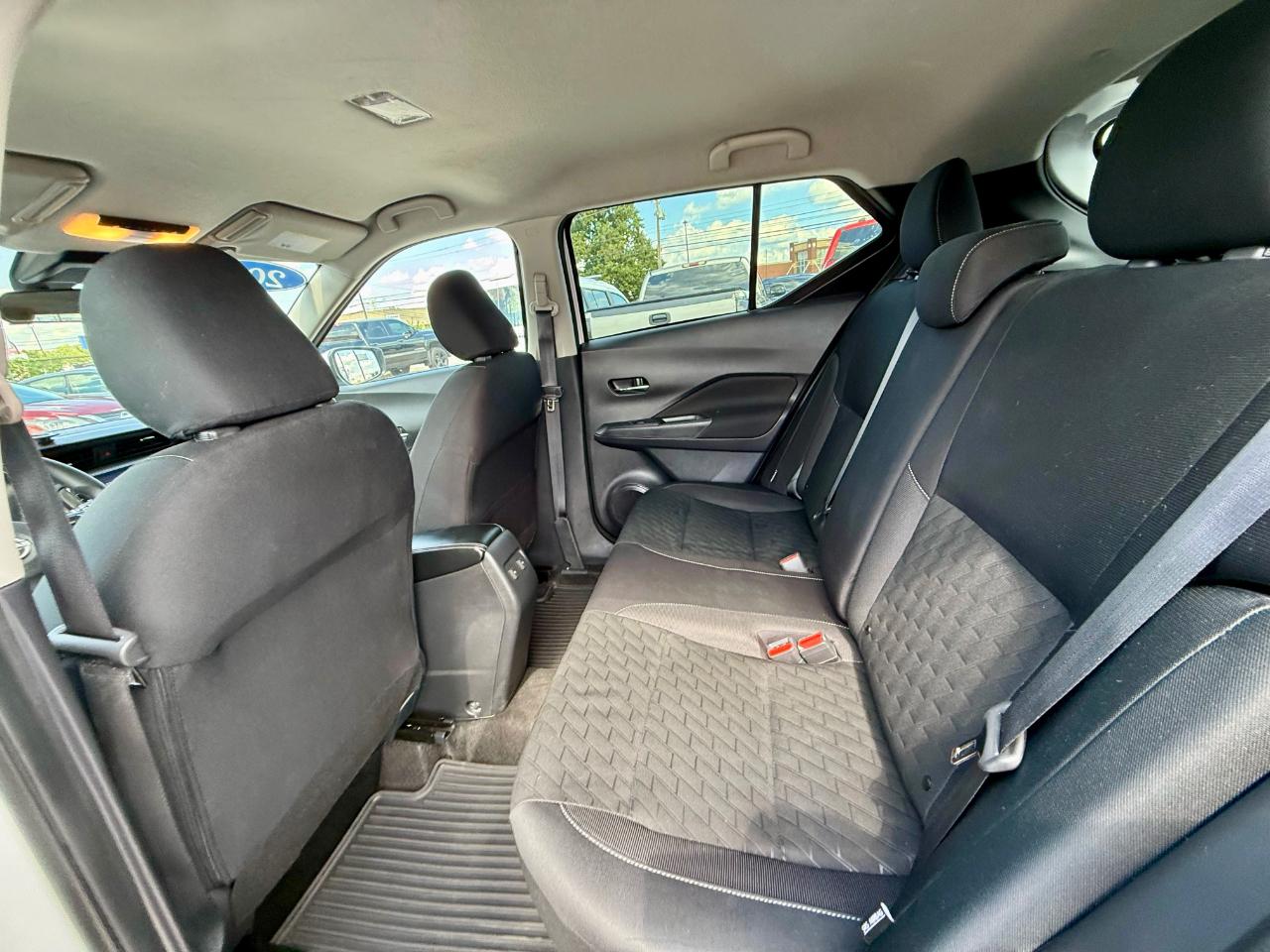 Nissan Kicks SV 2023