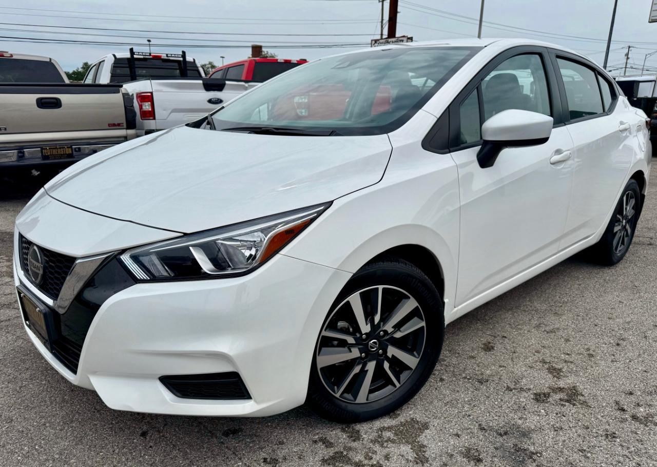 Nissan Versa SV 2022
