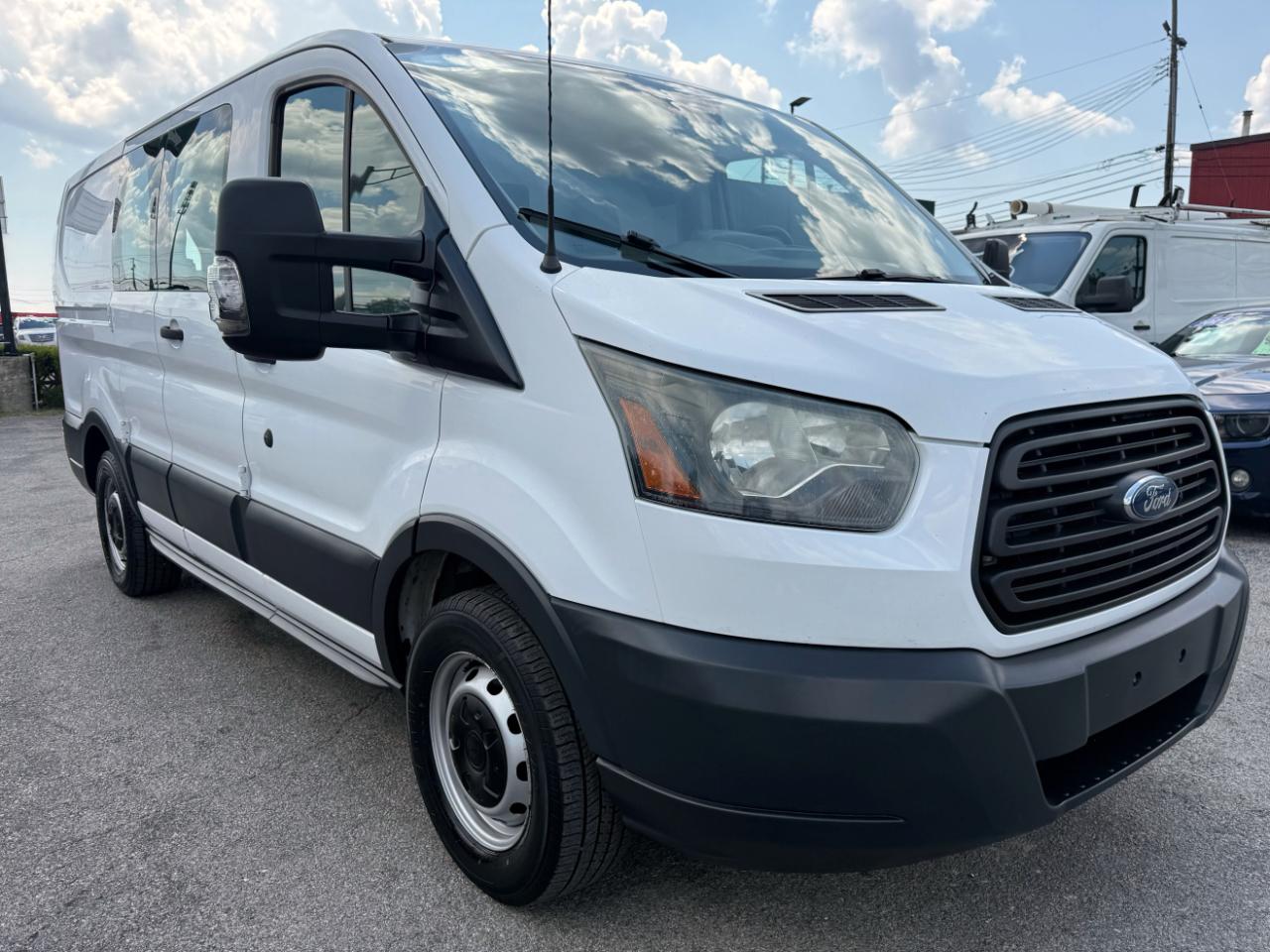 Ford Transit 150 Van Low Roof 60/40 Pass. 130-in. WB 2016