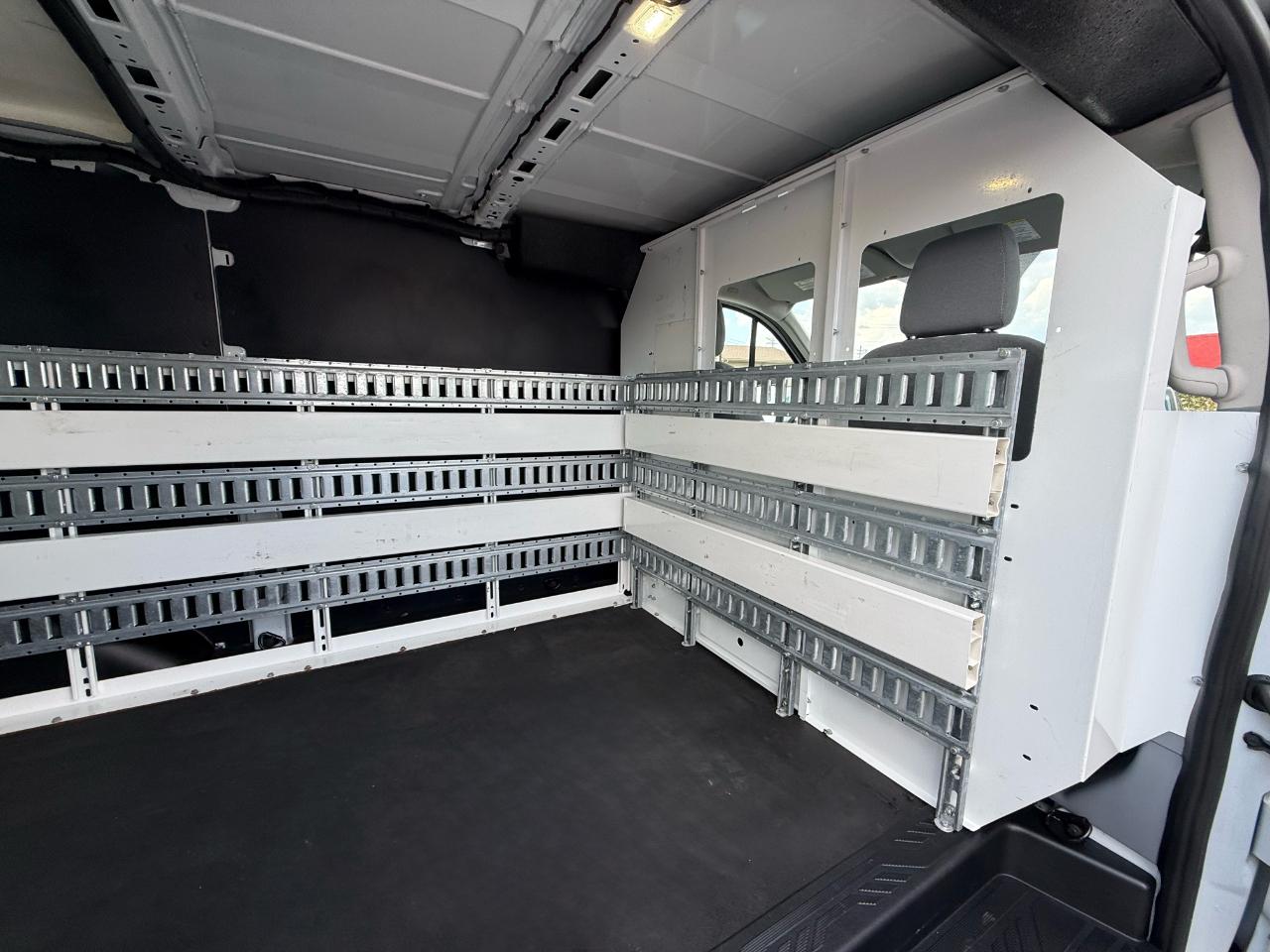 Ford Transit 150 Van Low Roof 60/40 Pass. 130-in. WB 2016