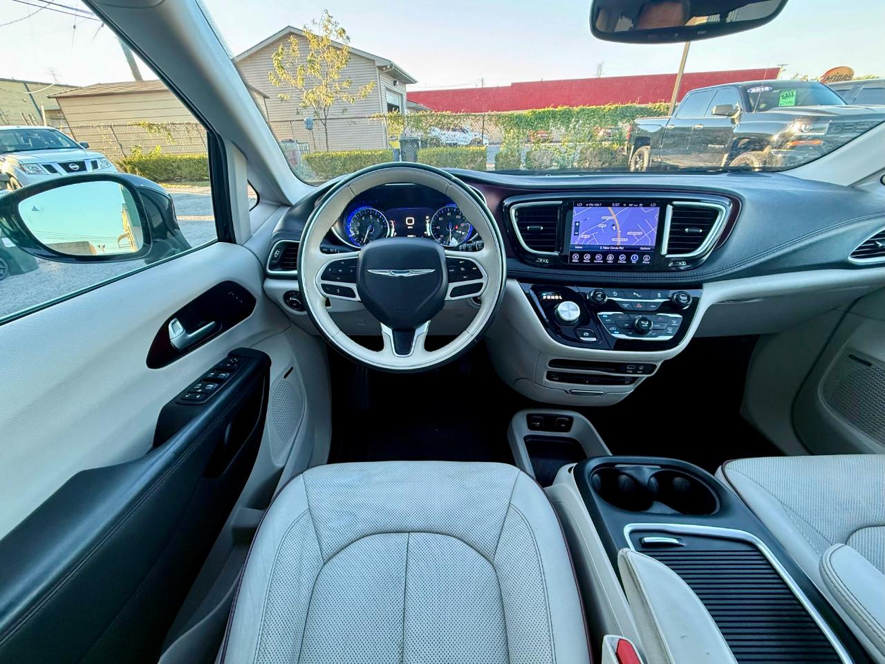 Chrysler Pacifica Limited 2017