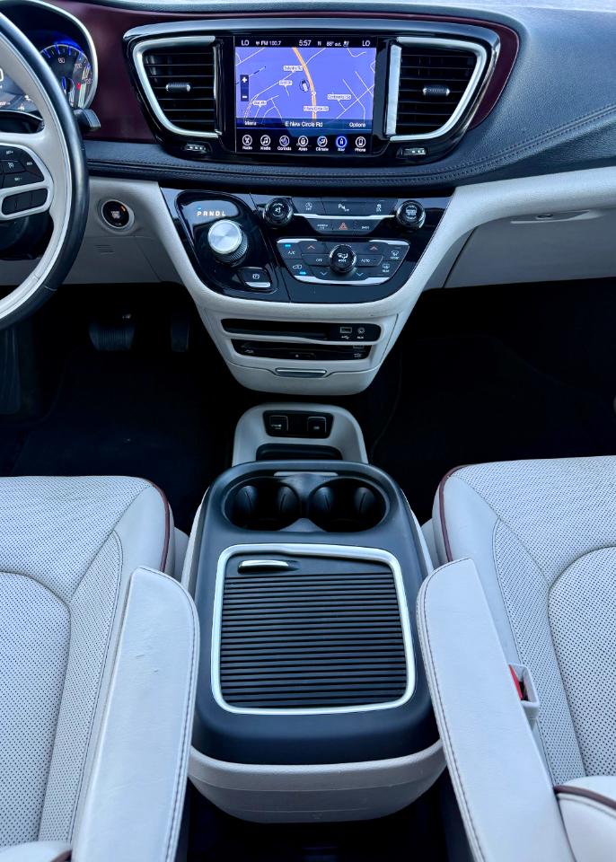 Chrysler Pacifica Limited 2017