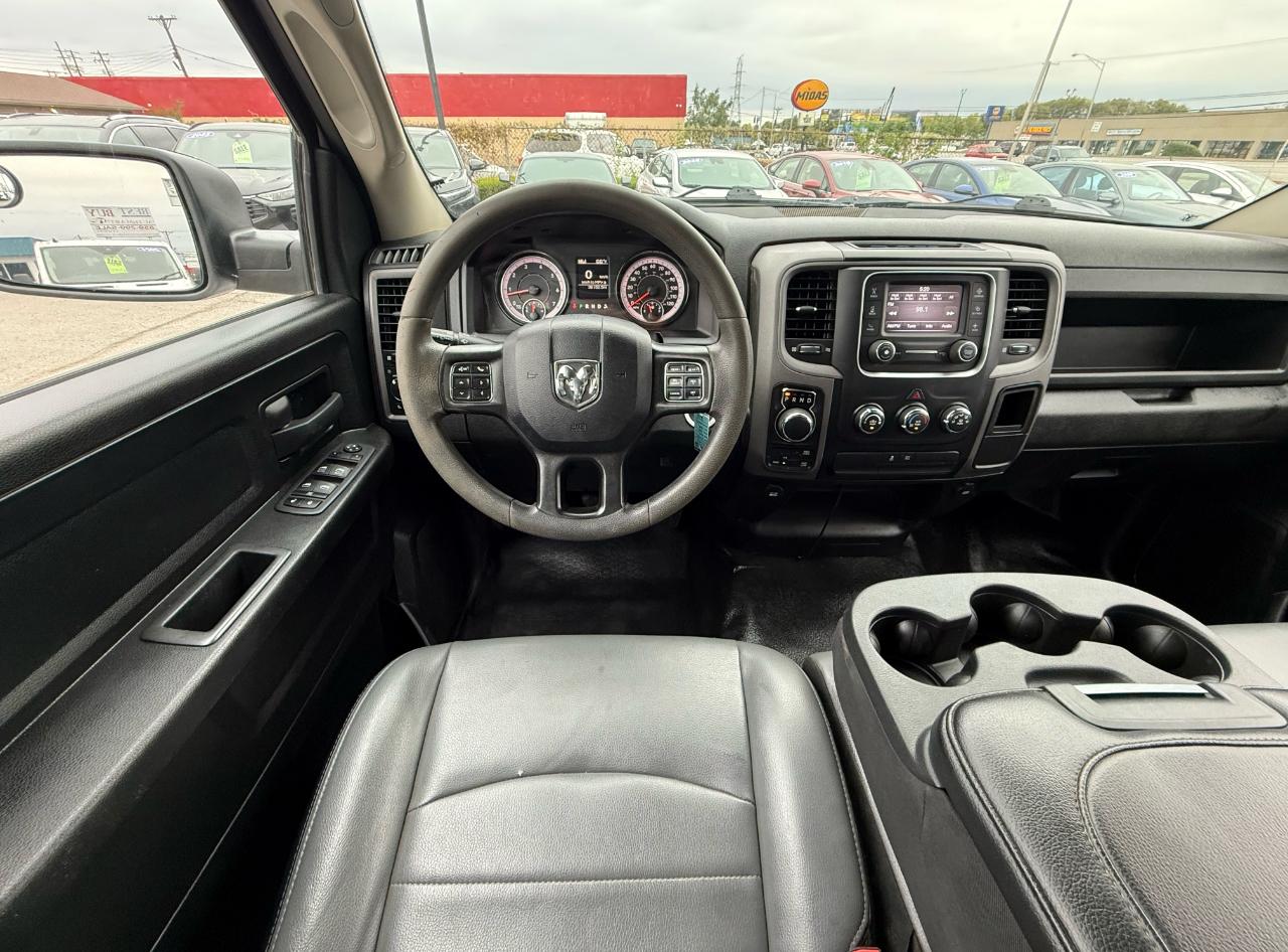 RAM 1500 Classic Tradesman Quad Cab 4WD 2022