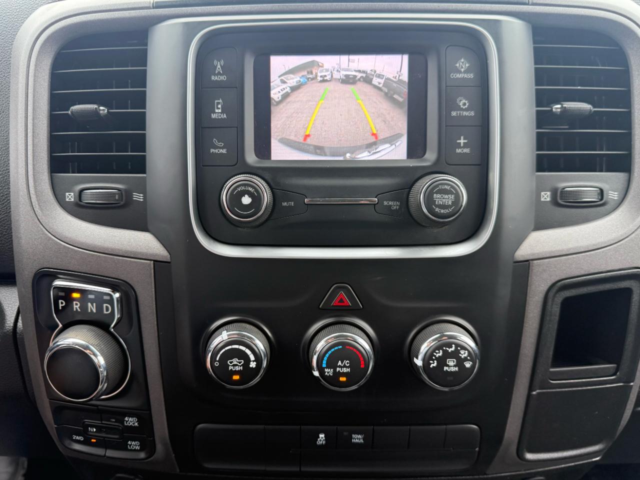 RAM 1500 Classic Tradesman Quad Cab 4WD 2022