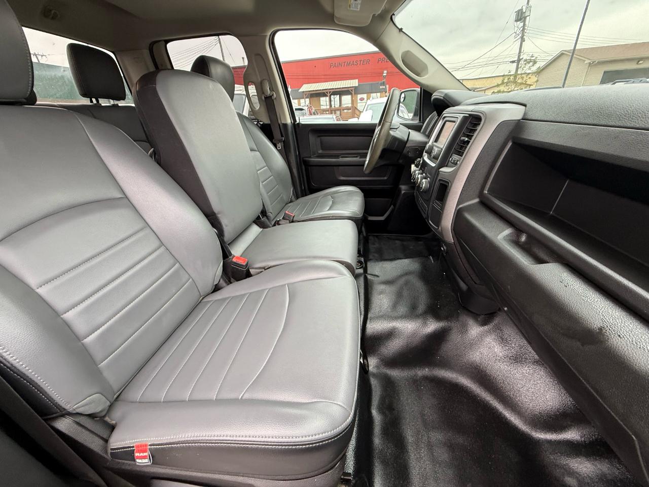 RAM 1500 Classic Tradesman Quad Cab 4WD 2022