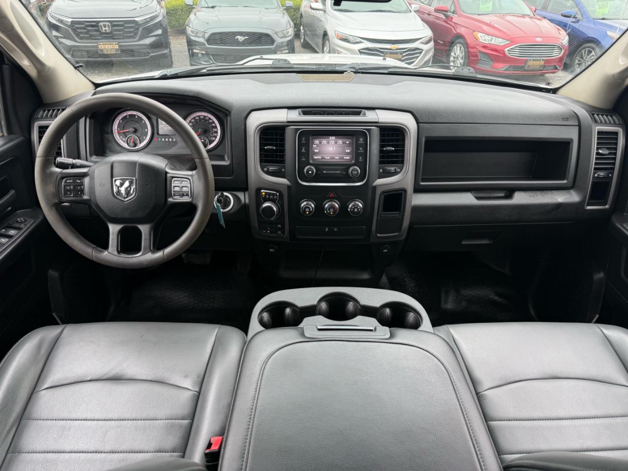 RAM 1500 Classic Tradesman Quad Cab 4WD 2022