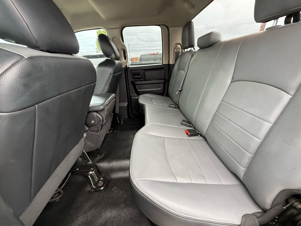 RAM 1500 Classic Tradesman Quad Cab 4WD 2022
