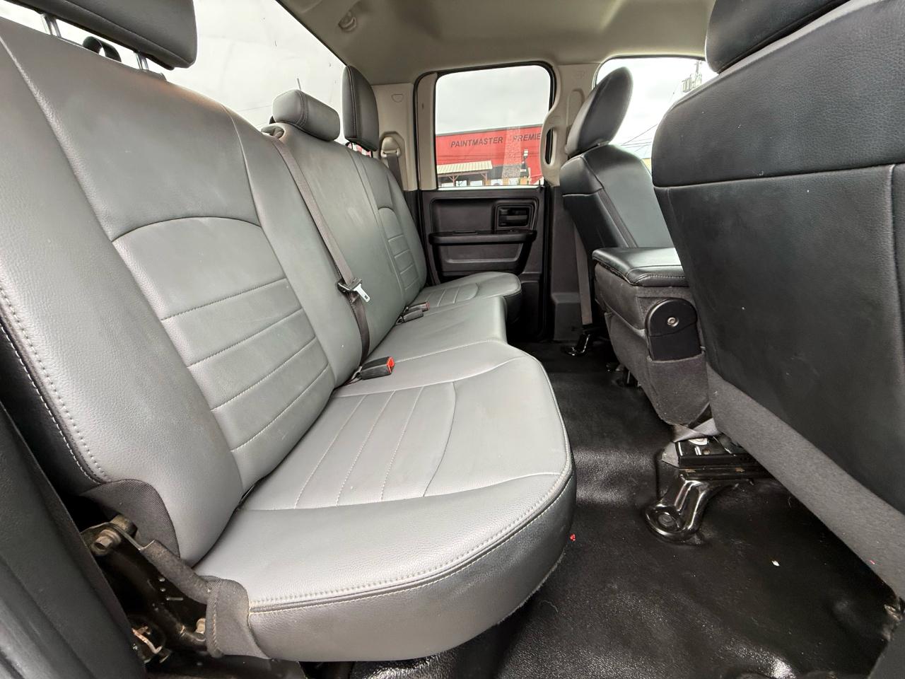 RAM 1500 Classic Tradesman Quad Cab 4WD 2022