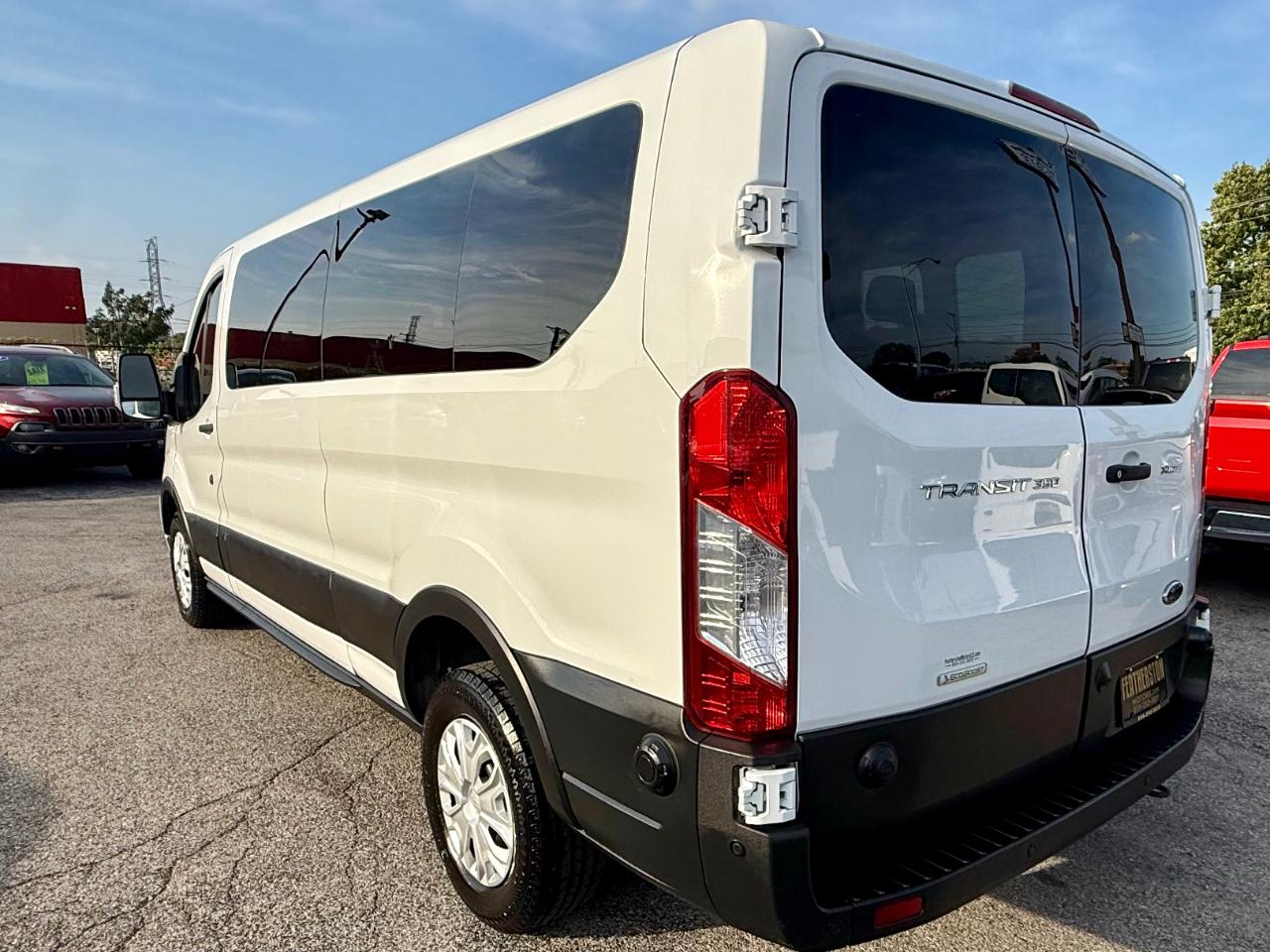 Ford Transit  2024