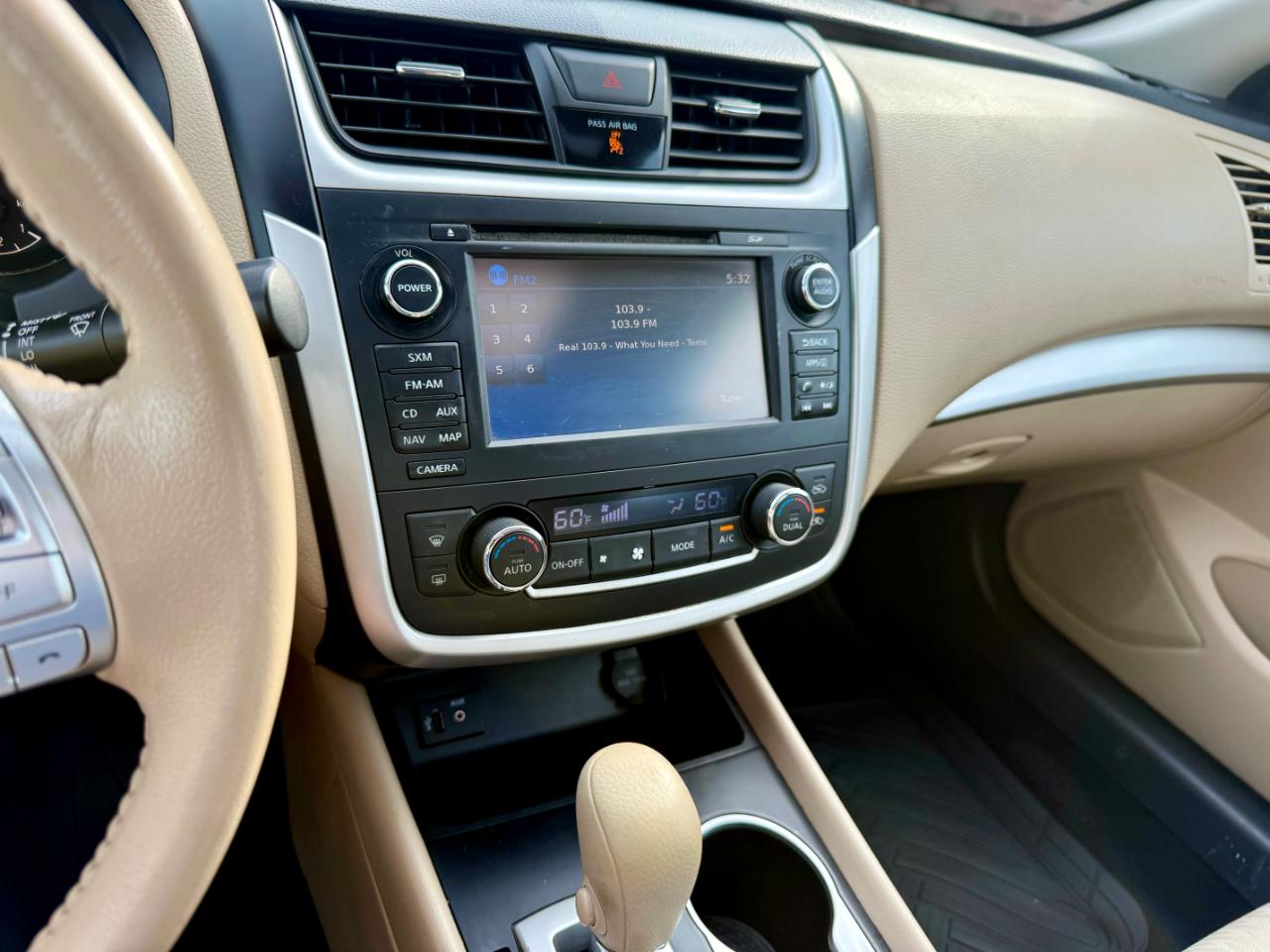 Nissan Altima SV 4D Sedan 2.5 2016