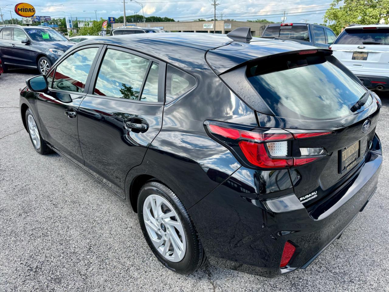 Subaru Impreza Base 5-Door 2024