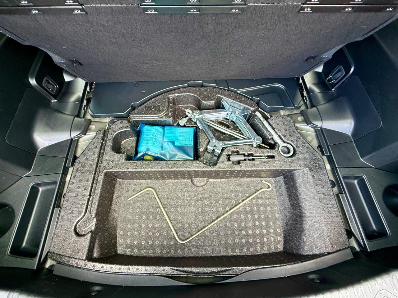 Subaru Impreza Base 5-Door 2024