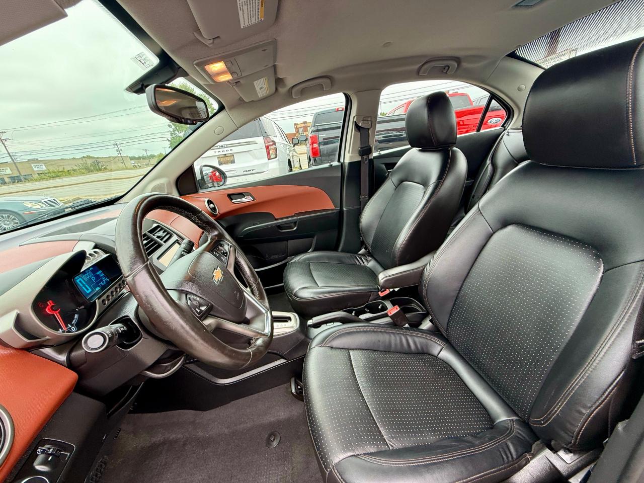 Chevrolet Sonic LTZ Auto Sedan 2014