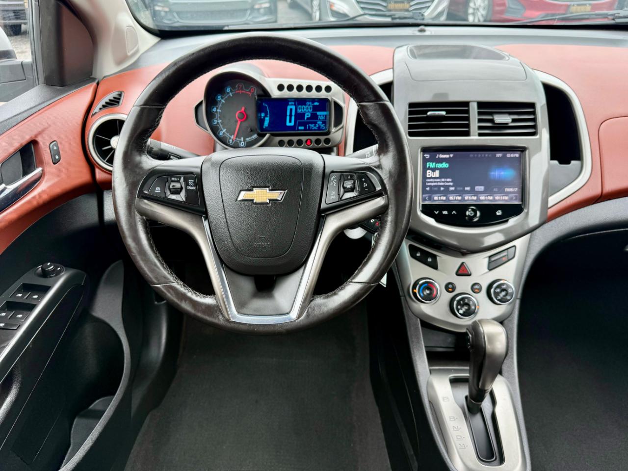 Chevrolet Sonic LTZ Auto Sedan 2014