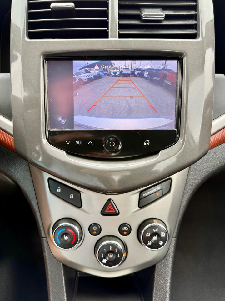 Chevrolet Sonic LTZ Auto Sedan 2014