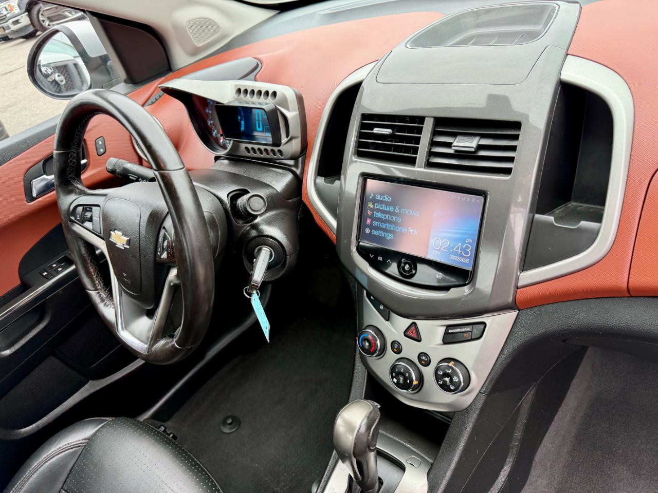 Chevrolet Sonic LTZ Auto Sedan 2014
