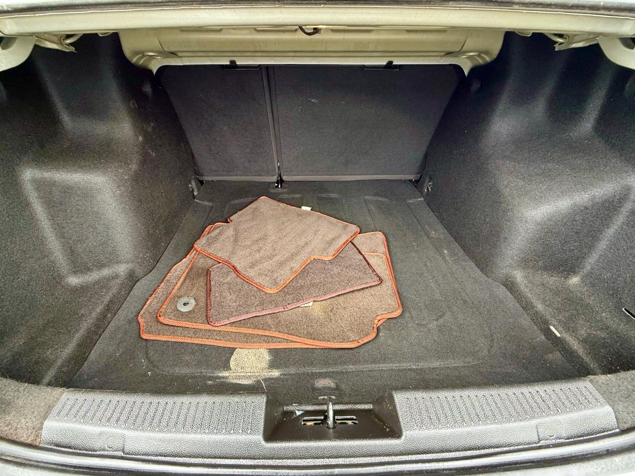 Chevrolet Sonic LTZ Auto Sedan 2014