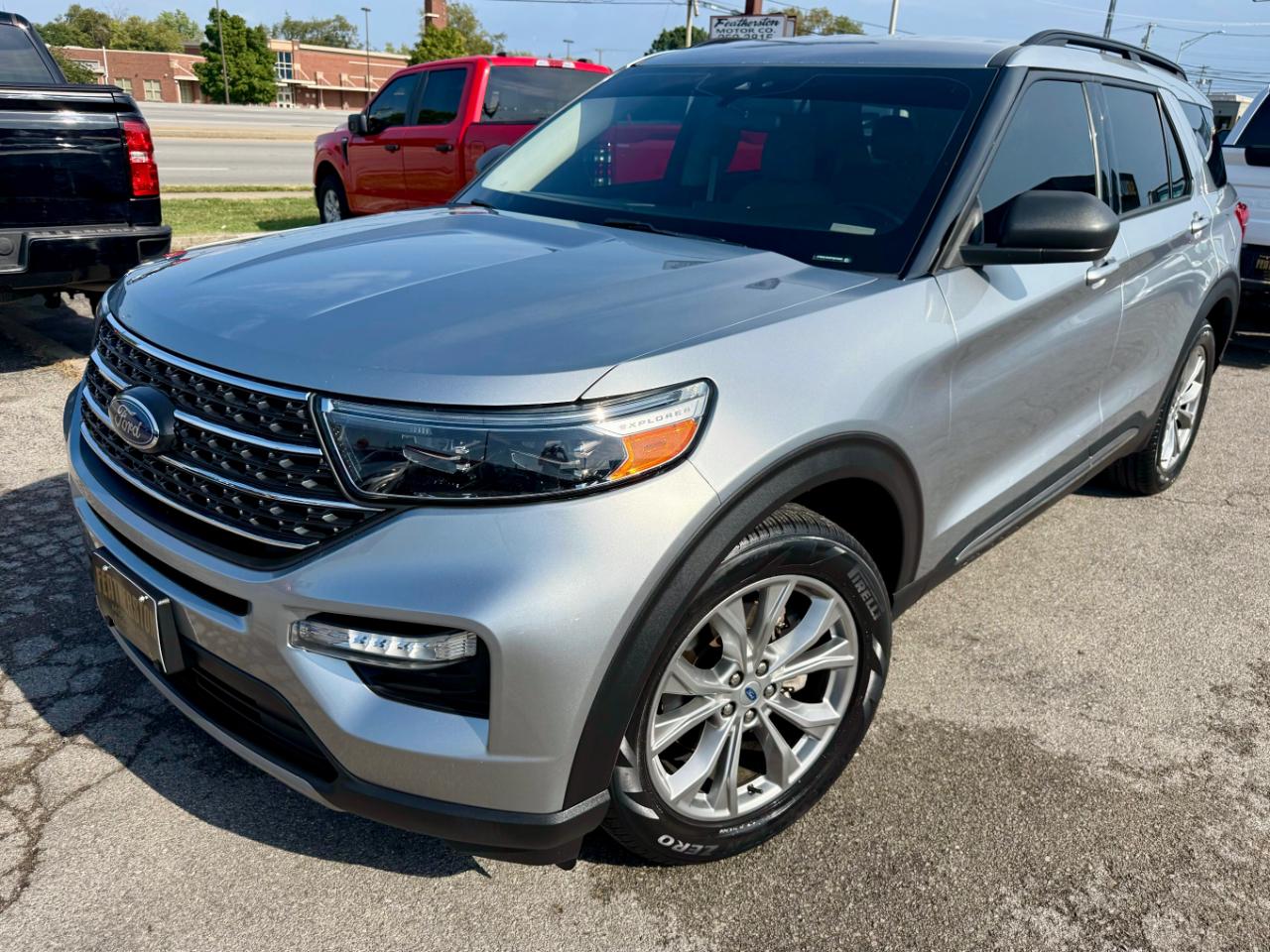 Ford Explorer XLT 2023