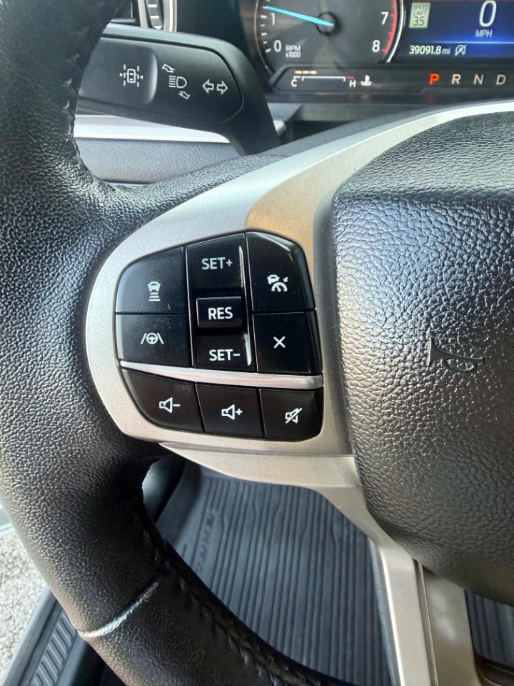 Ford Explorer XLT 2023
