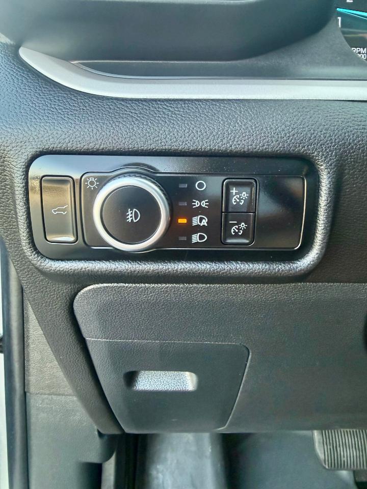 Ford Explorer XLT 2023