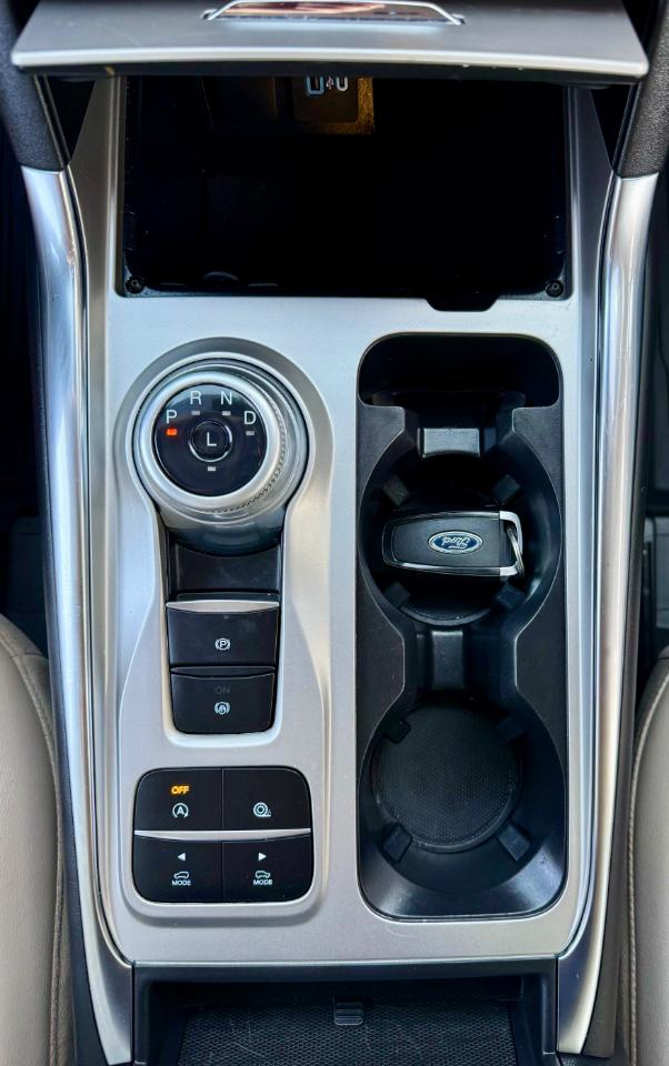 Ford Explorer XLT 2023