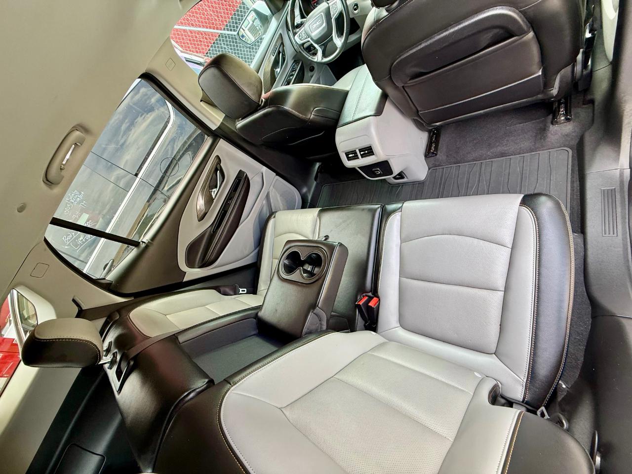GMC Terrain  2020
