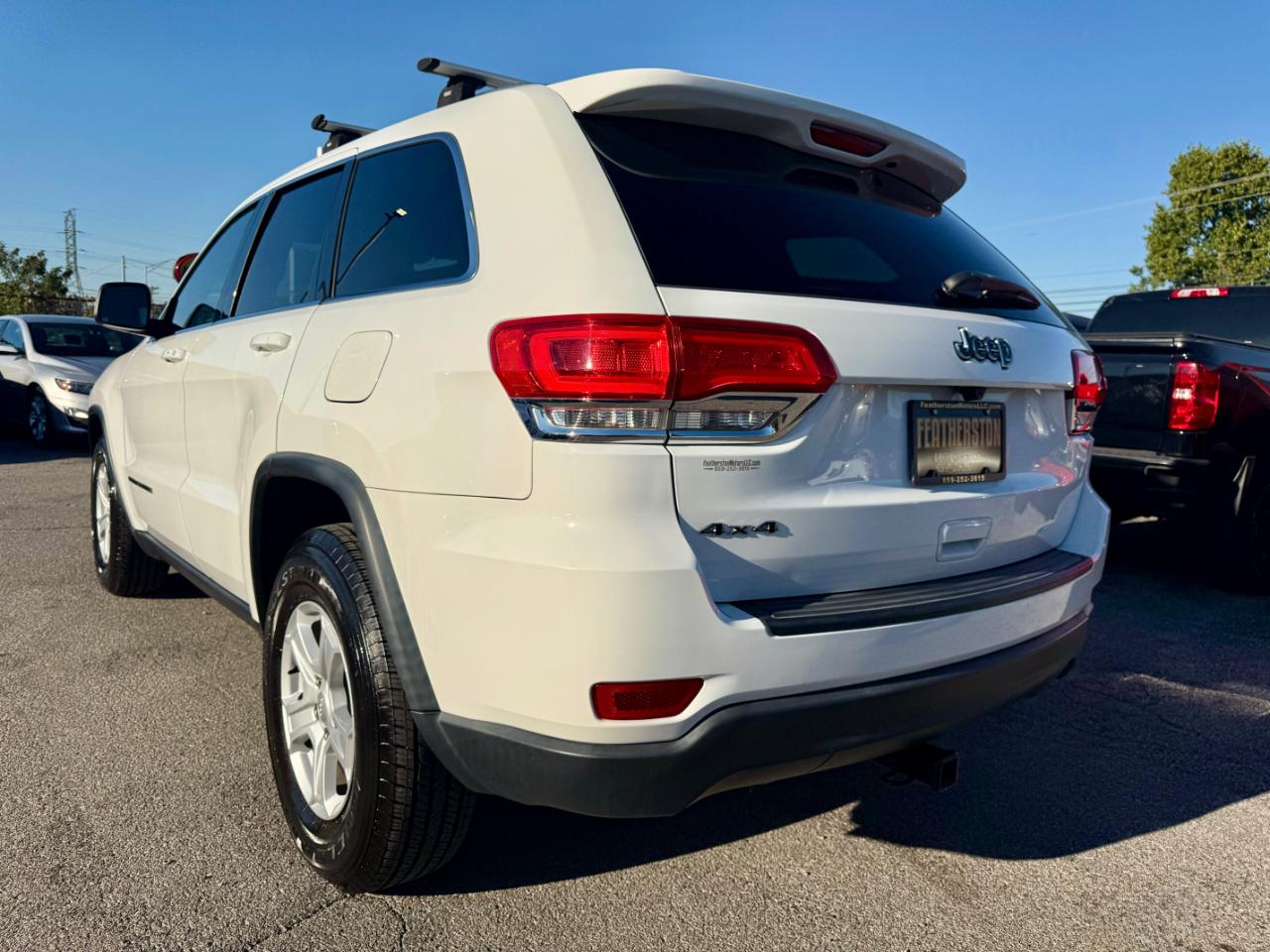 Jeep Grand Cherokee Laredo E 4WD 2015