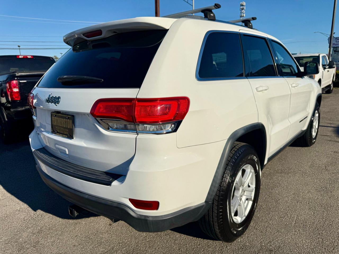 Jeep Grand Cherokee Laredo E 4WD 2015