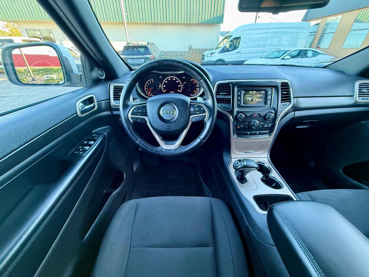 Jeep Grand Cherokee Laredo E 4WD 2015