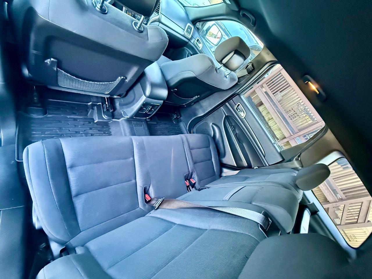 Jeep Grand Cherokee Laredo E 4WD 2015