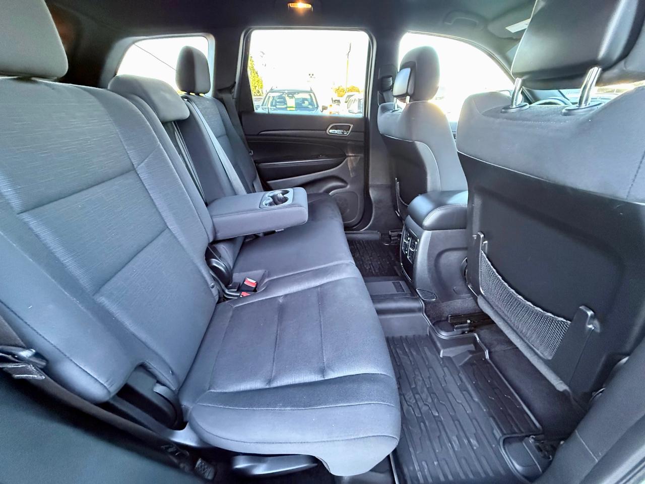 Jeep Grand Cherokee Laredo E 4WD 2015