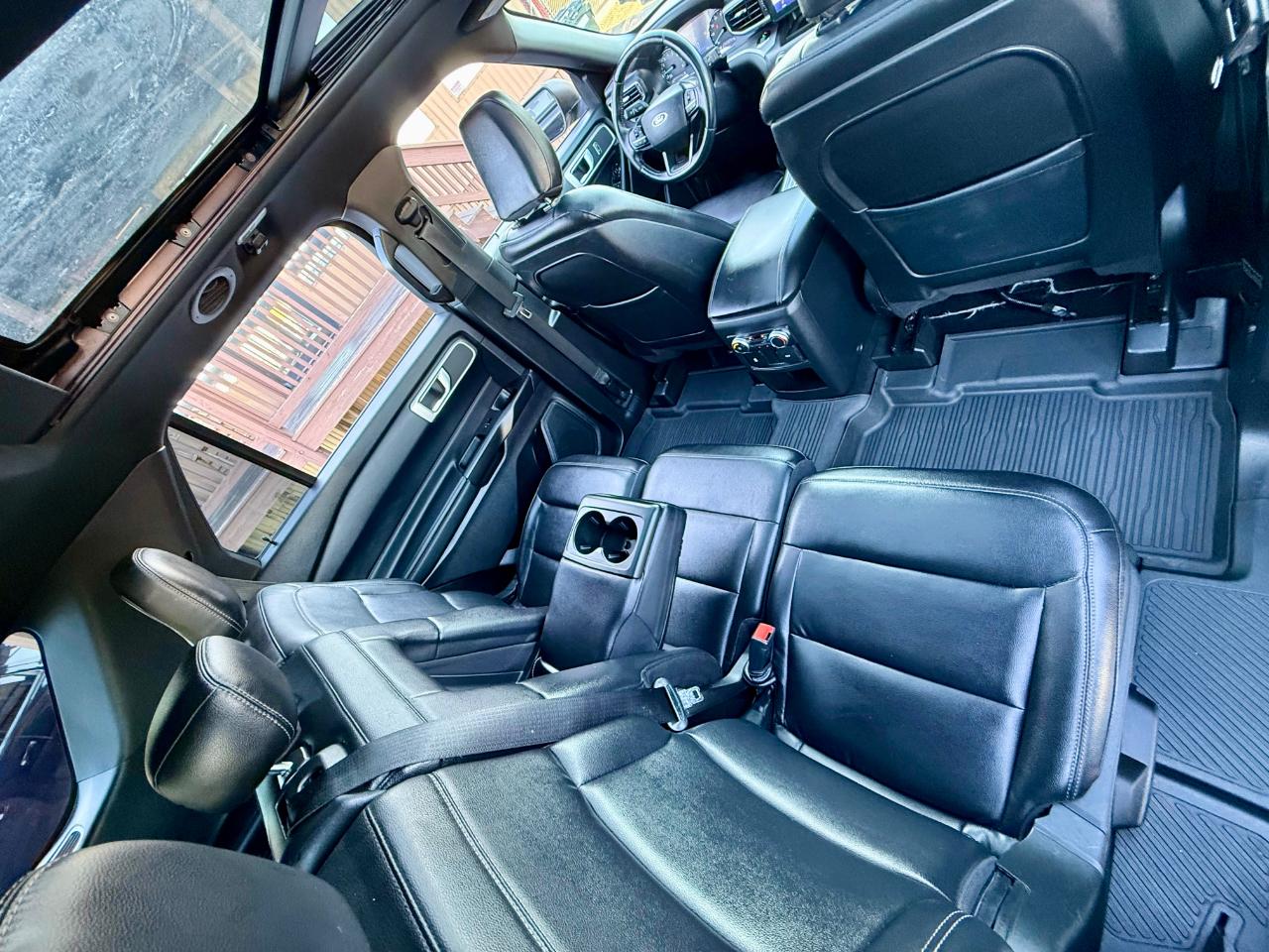 Ford Explorer XLT 4WD 2020