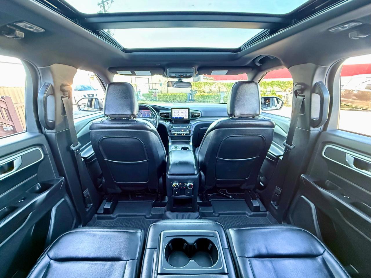 Ford Explorer XLT 4WD 2020