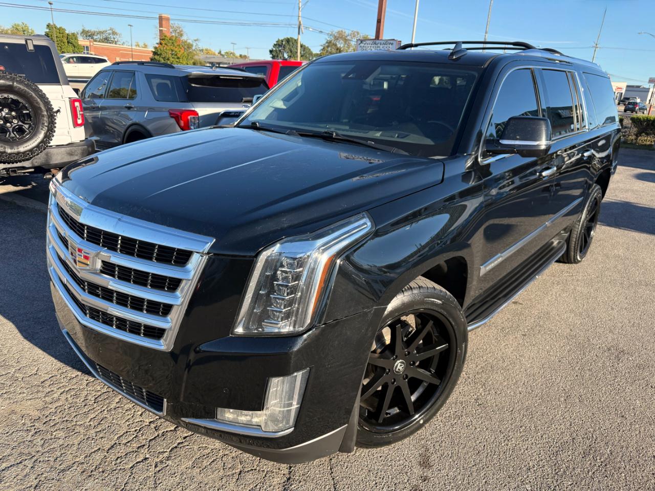 Cadillac Escalade ESV Luxury 4WD 2018