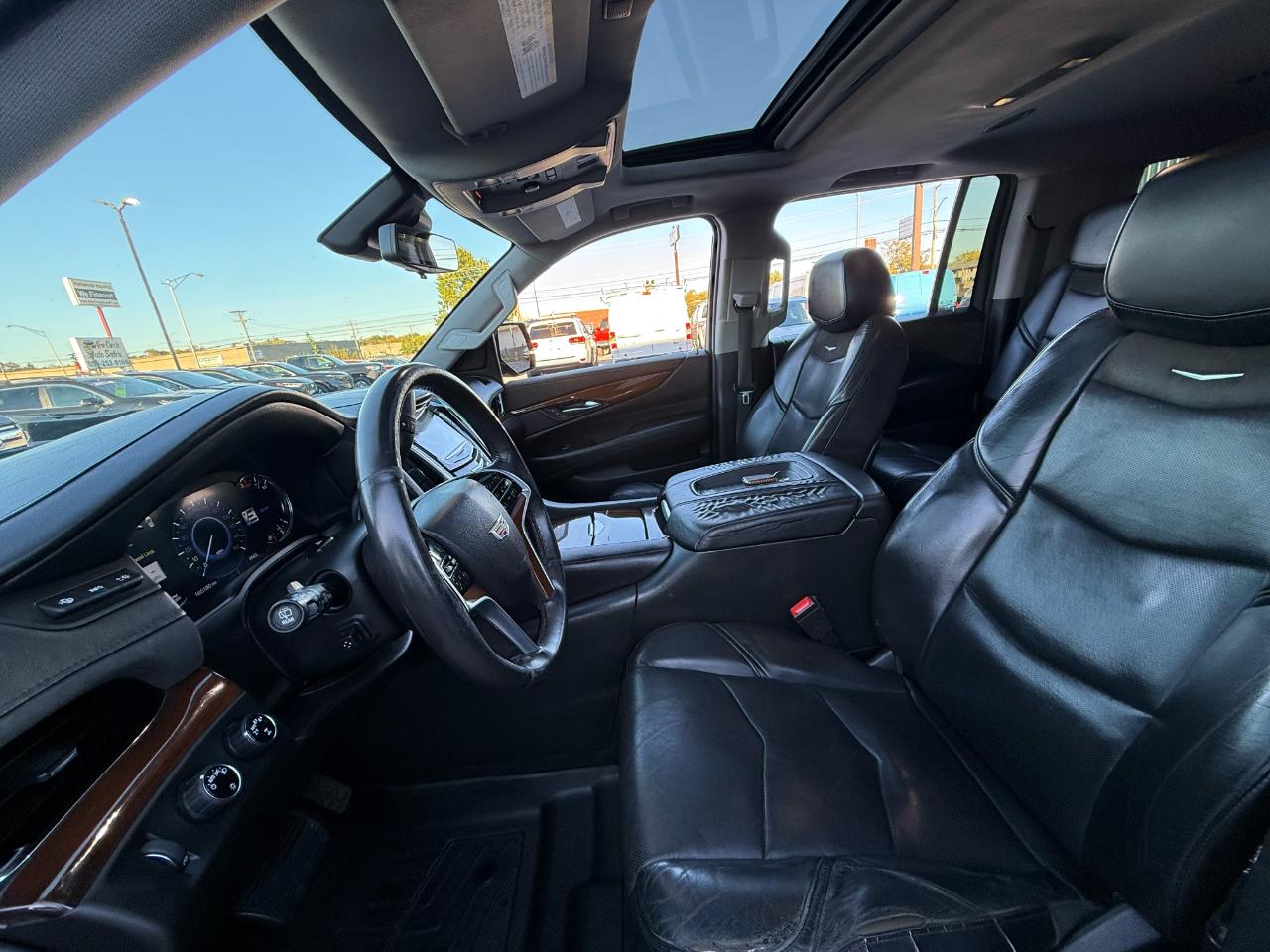 Cadillac Escalade ESV Luxury 4WD 2018
