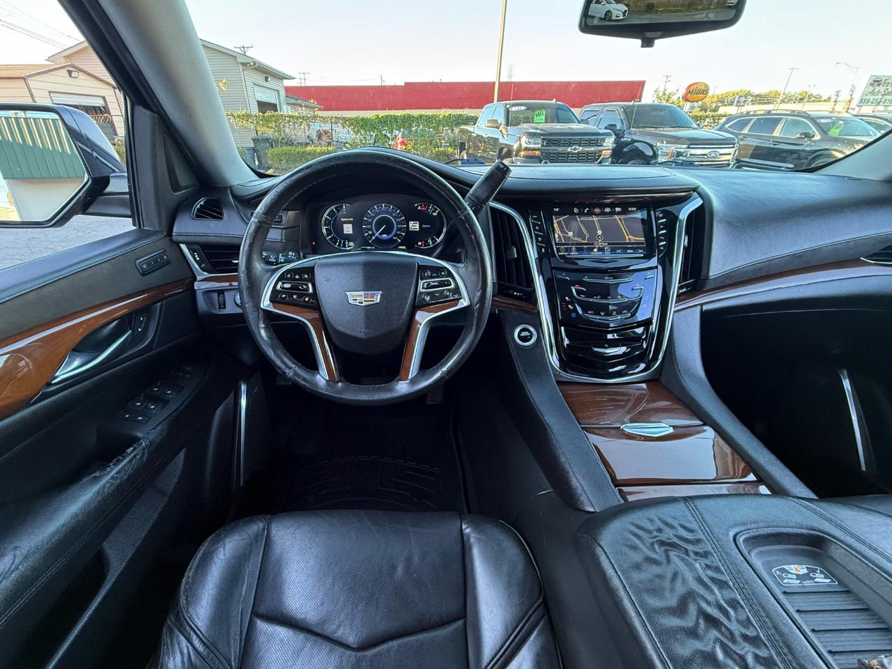 Cadillac Escalade ESV Luxury 4WD 2018