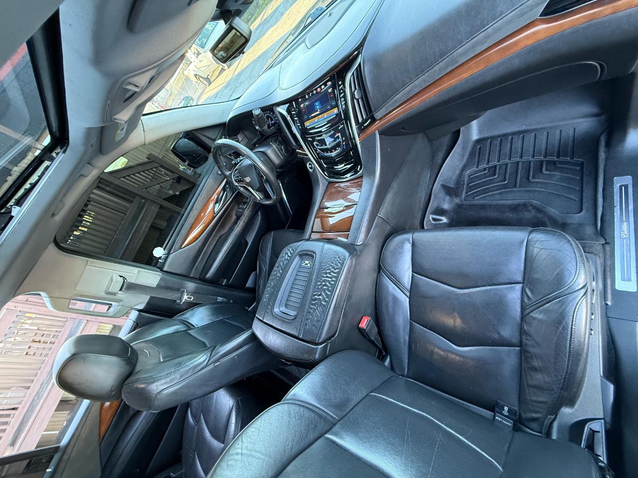 Cadillac Escalade ESV Luxury 4WD 2018